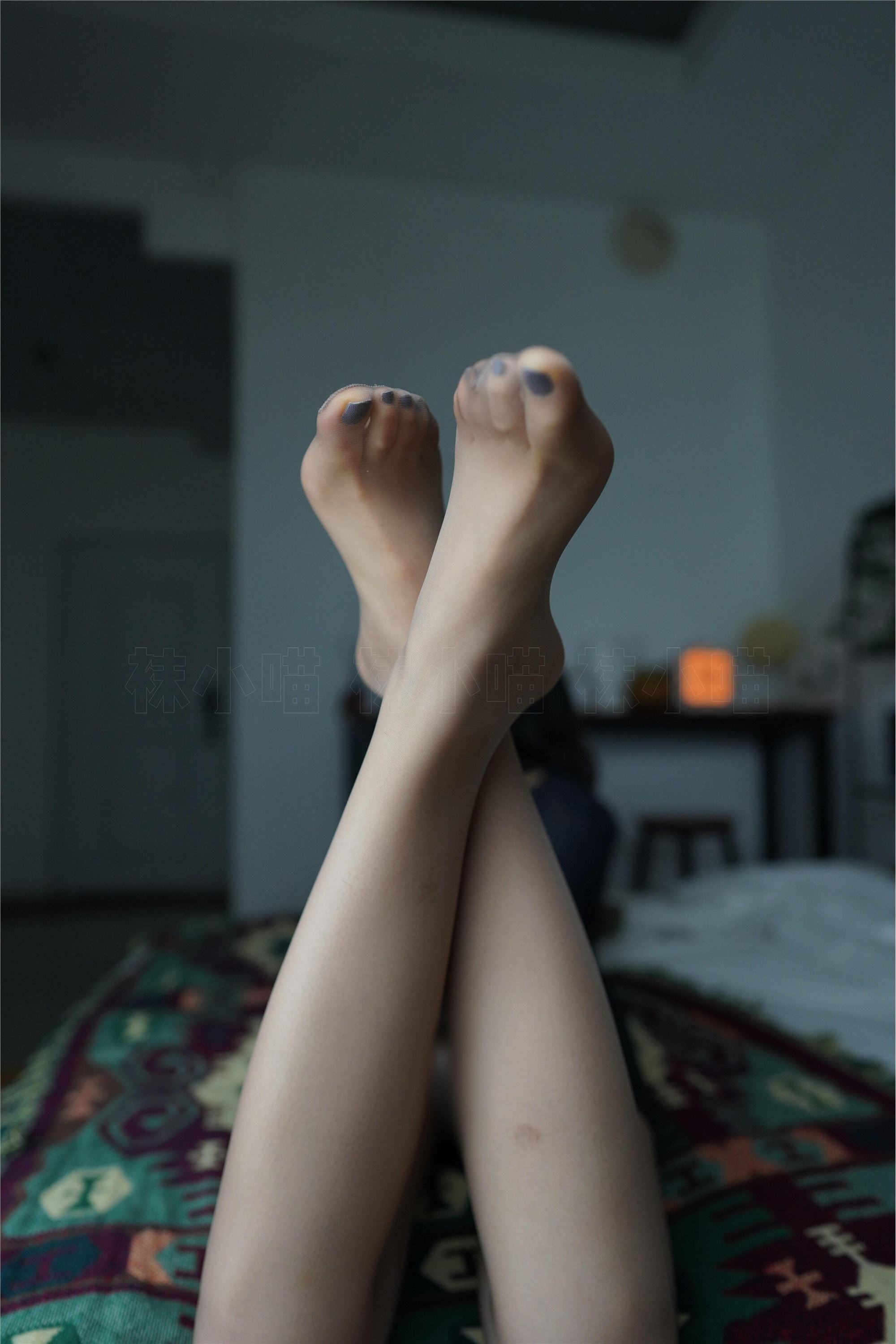 kittyWawa袜小喵 KT297 半夜三更·袜小喵穿搭